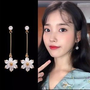 Korean Flower Fashion Earrings